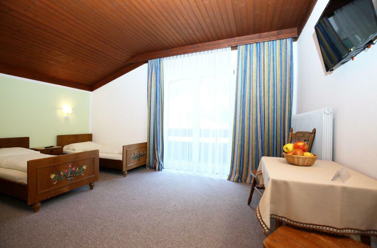 Dorfgasthof Hotel Staberhof Kellerberg ภายนอก รูปภาพ