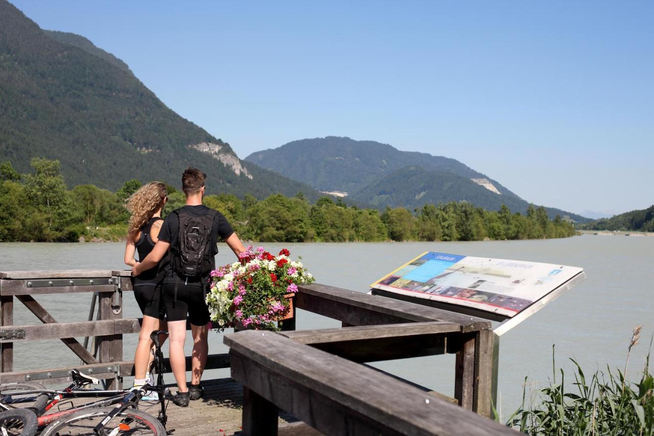 Dorfgasthof Hotel Staberhof Kellerberg ภายนอก รูปภาพ
